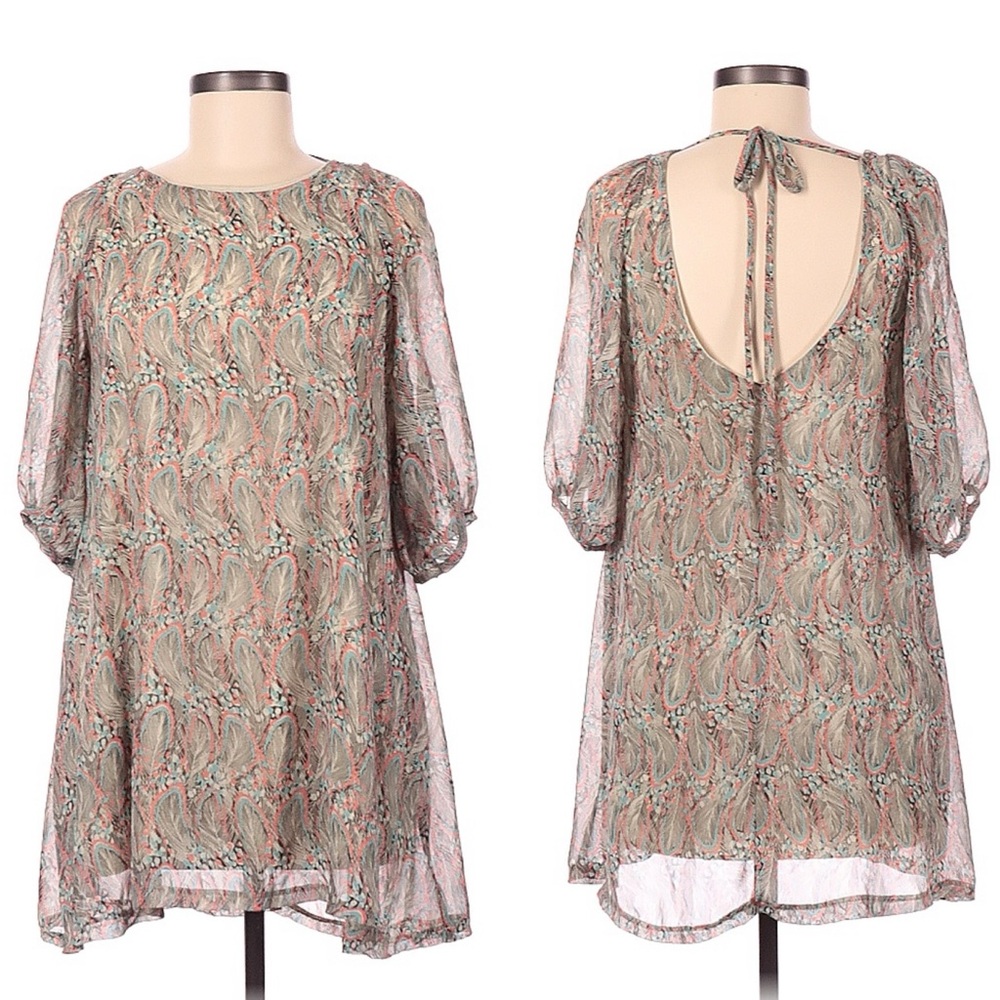 Audrey 3 + 1 Dress Size Medium Multicolored Peacock Print Open Back Tie